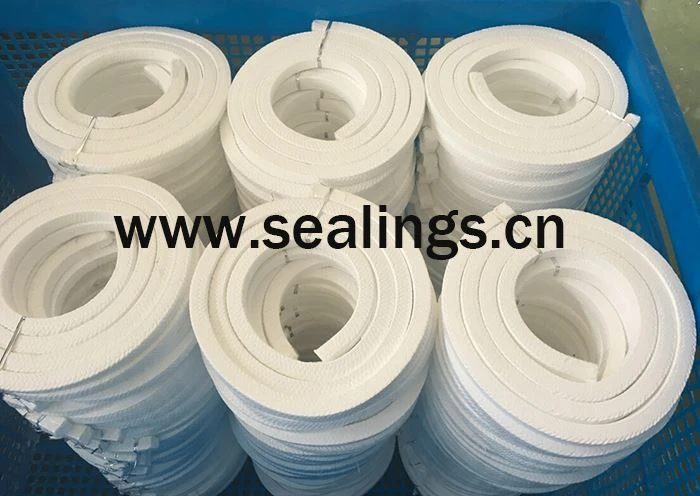 Den amerikanska kunden beställde PTFE-manlocktätning (14X14X1650MM) för 20 00...